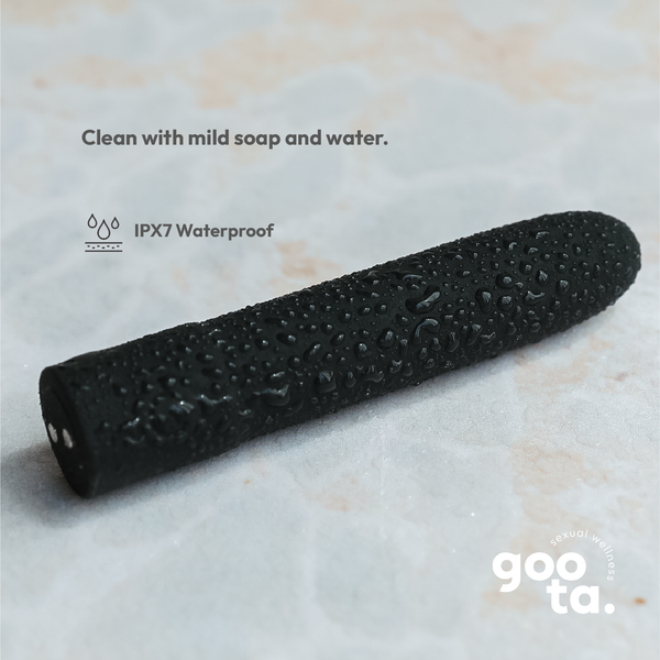 Carol – Soft Silicone Compact Massager
