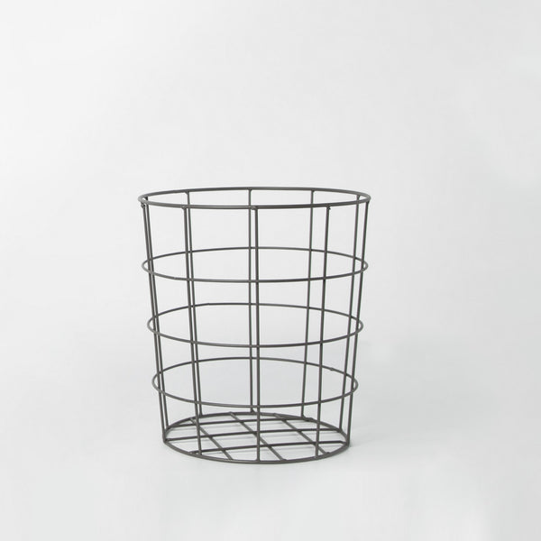 318 - Iron Basket